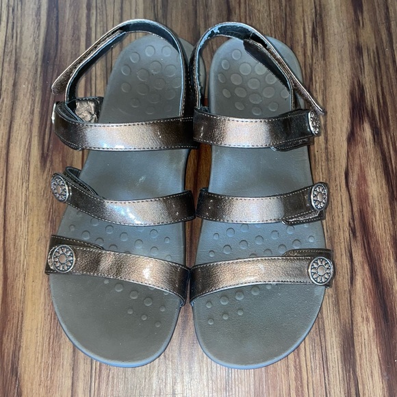 COPY - Vionic Cathy Women W Open-Toe Synthetic Bronze Slingback Sandal - Picture 10 of 11